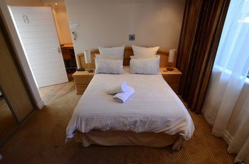 Norscot Manor Guest Lodge サントン エクステリア 写真