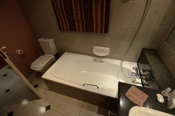 Norscot Manor Guest Lodge サントン エクステリア 写真