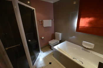 Norscot Manor Guest Lodge サントン エクステリア 写真